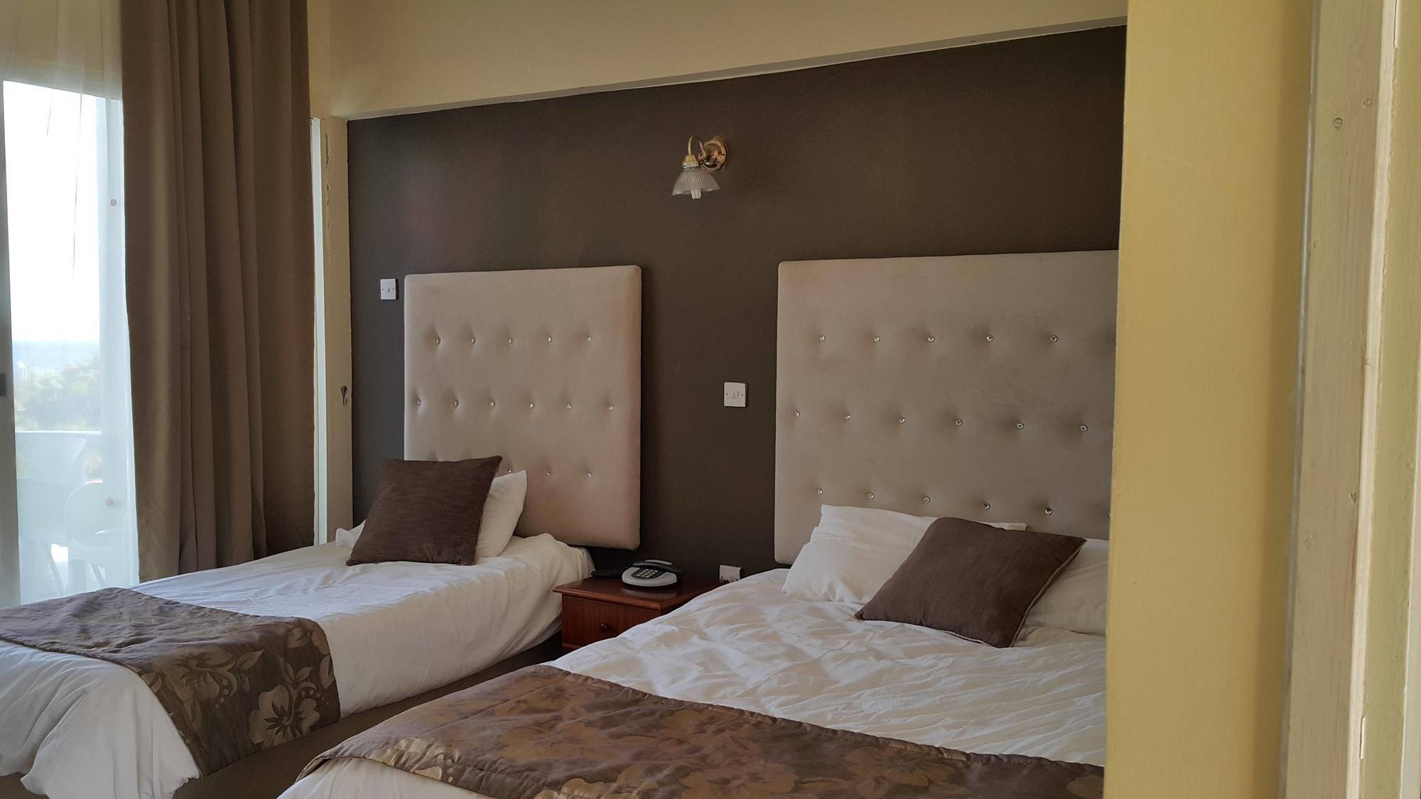 Sempati Hotel لابيثوس المظهر الخارجي الصورة