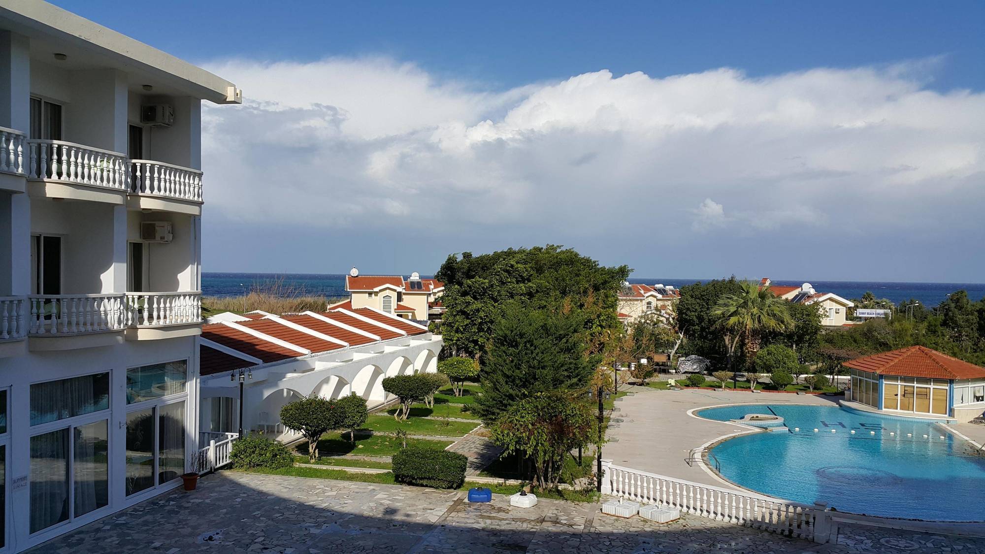Sempati Hotel لابيثوس المظهر الخارجي الصورة