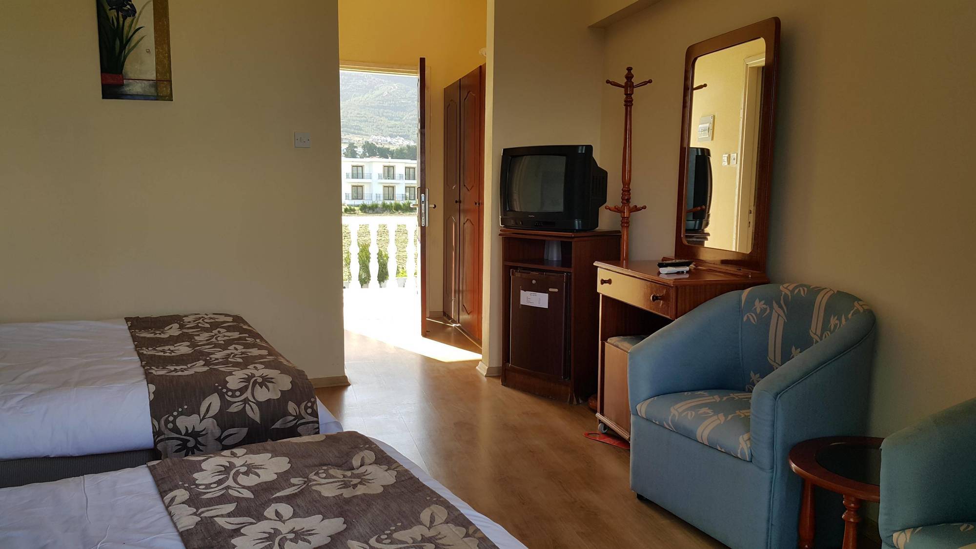 Sempati Hotel لابيثوس المظهر الخارجي الصورة